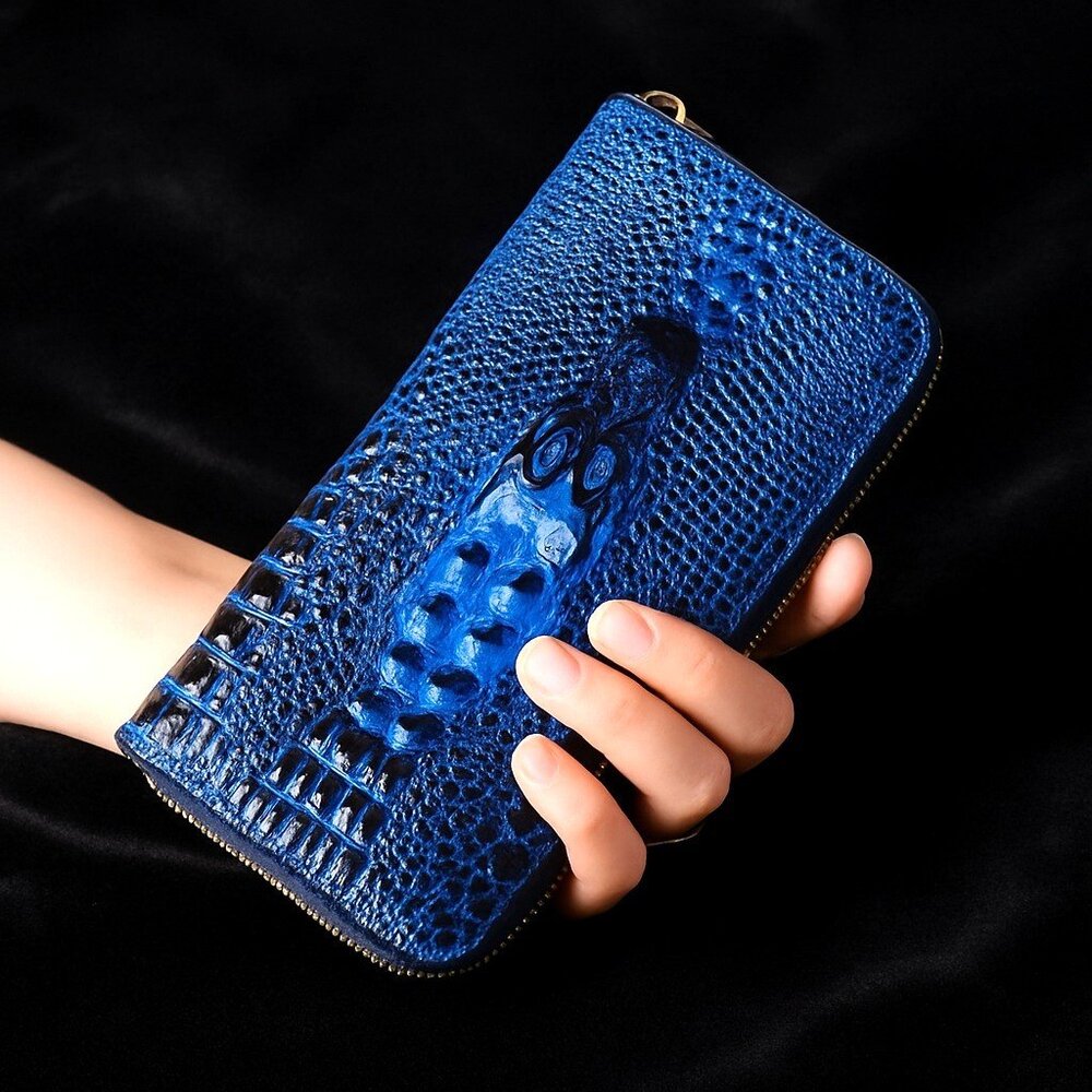 Raised Crocodile Embossed Leather Zipper Wallet Clutch Wristlet Card Holder